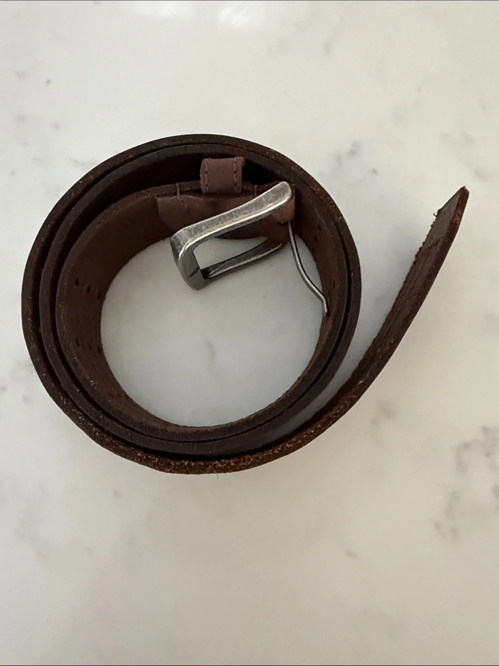 Classic Brown Leather Men's Belt with Metal Buckle